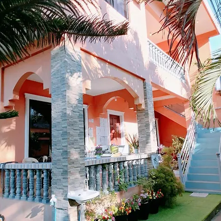 Solsken Guest House